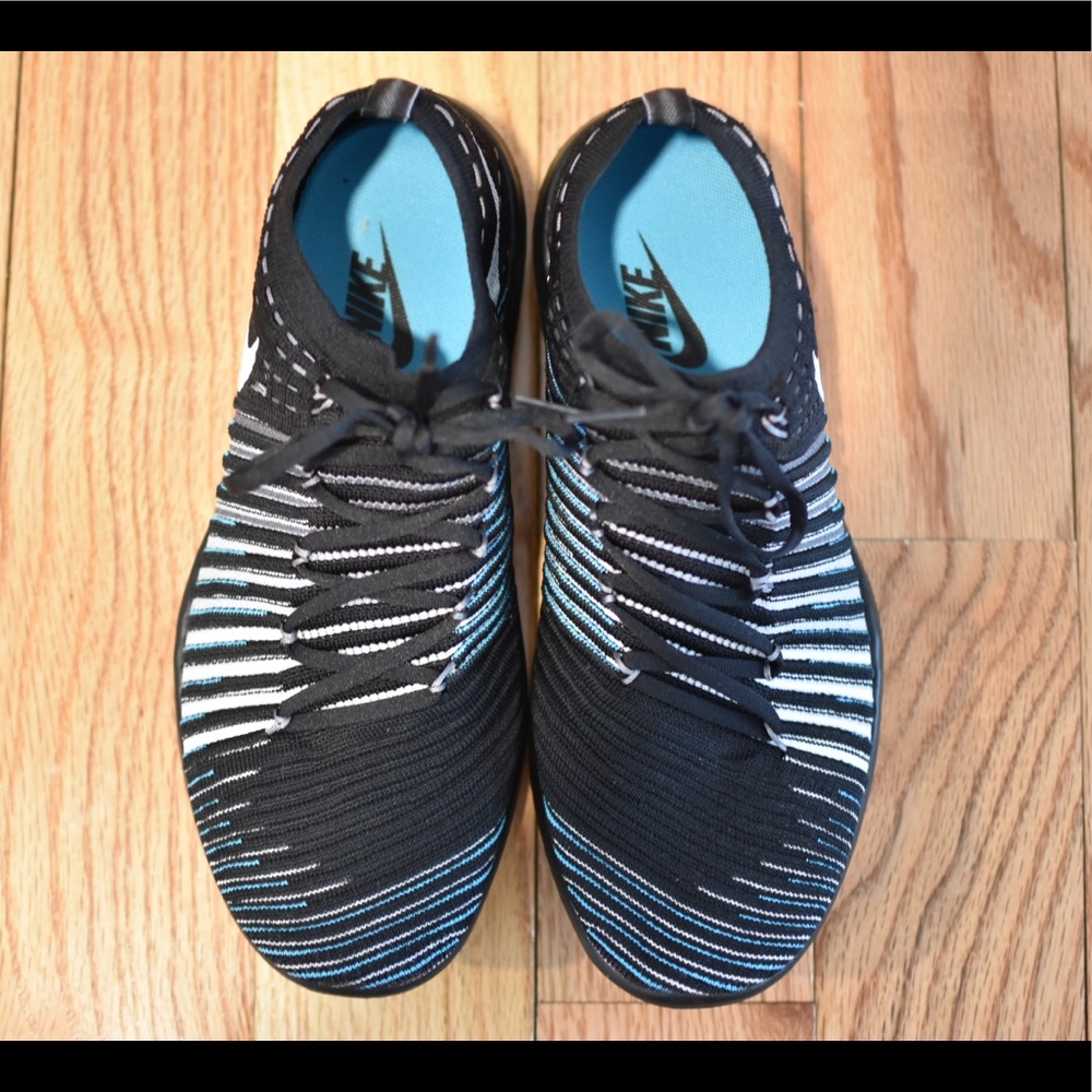 NWOT Nike Free
